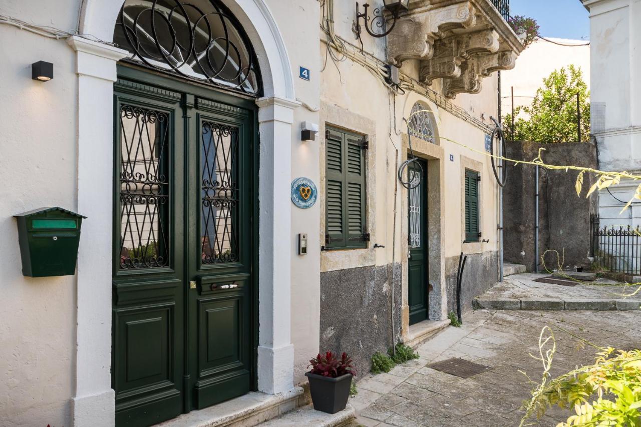 Fotiadis Family Luxury Suites By Konnect Corfu  Exterior photo