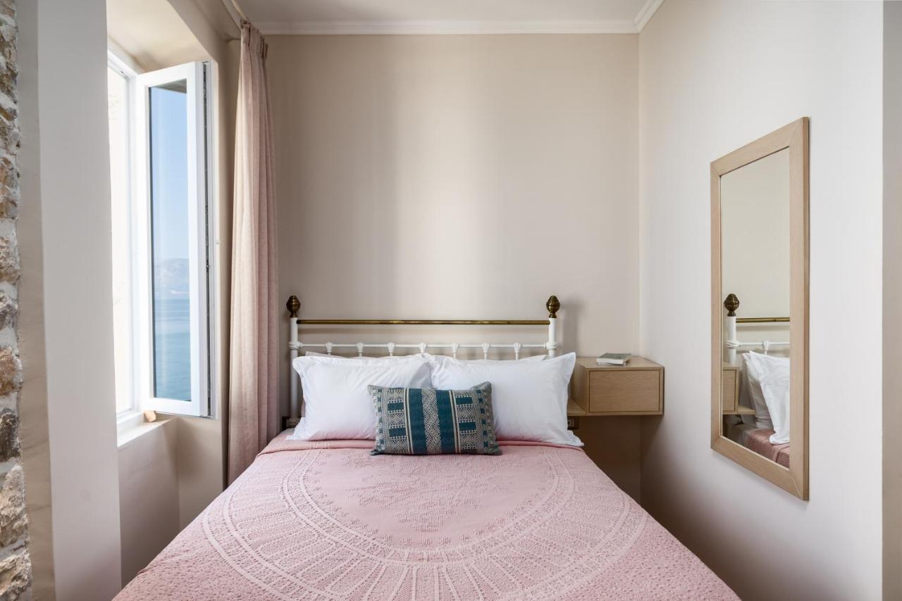 Fotiadis Family Luxury Suites By Konnect Corfu  Exterior photo